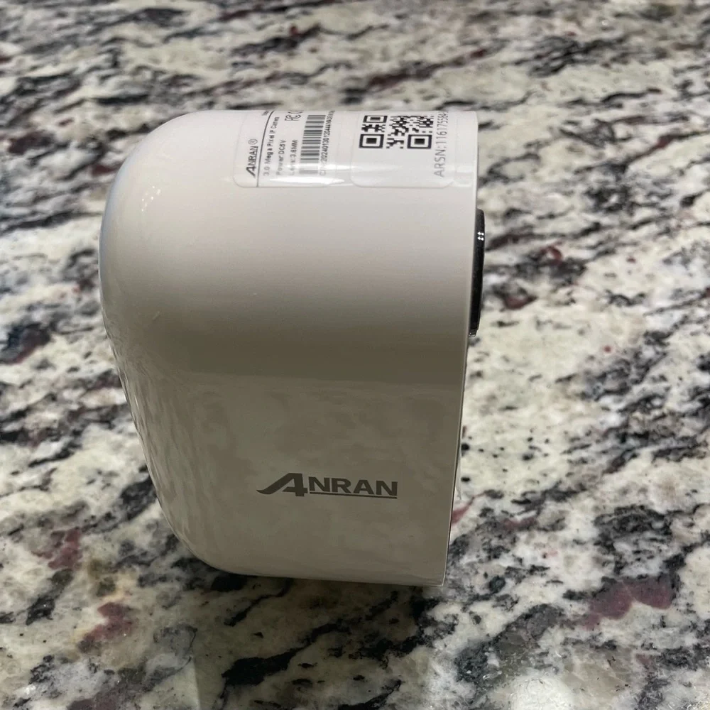 Battery Wireless WIFI Security camera brand new